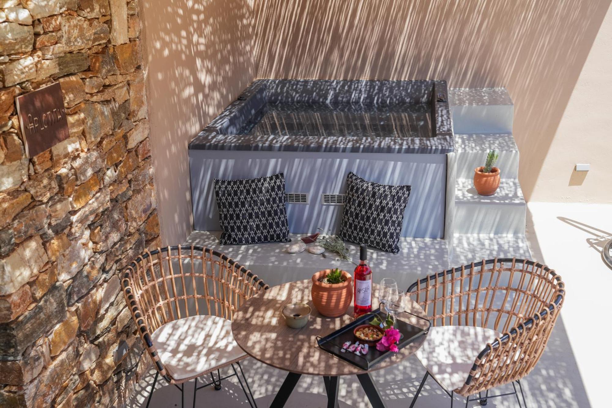 Apsila Pool Suites Kamares  Exterior foto